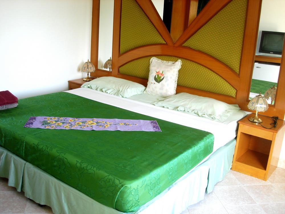 Waree'S Guesthouse Phuket Εξωτερικό φωτογραφία