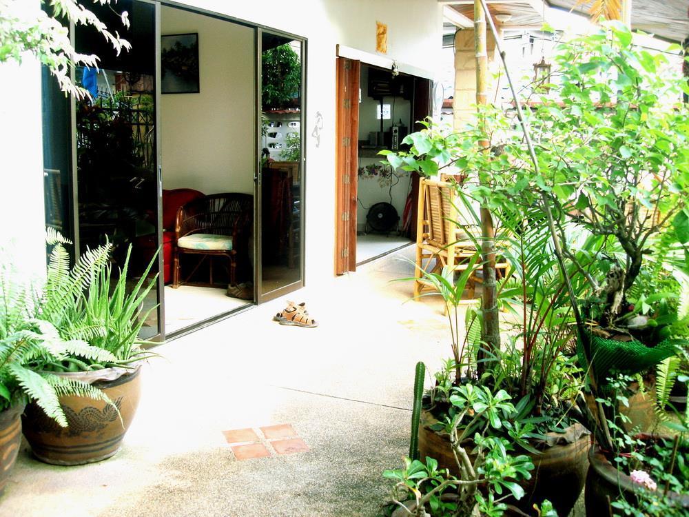 Waree'S Guesthouse Phuket Εξωτερικό φωτογραφία