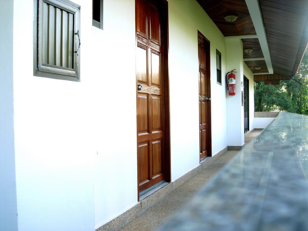 Waree'S Guesthouse Phuket Εξωτερικό φωτογραφία